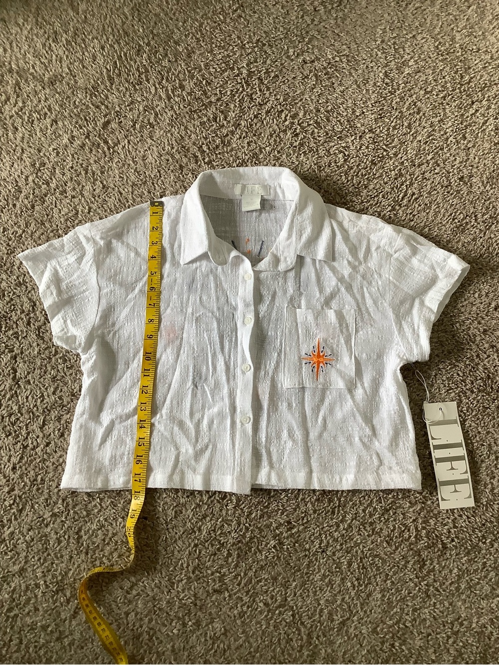 White Short-Sleeve Button Crop Shirt with Evil Eye Embroidery - Picture 3 of 7